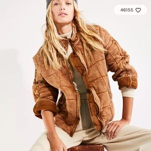 FREE PEOPLE DOLMAN QUILTED JACKET SIZE SMALL NEVER WORN